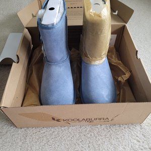 Koolaburra by Ugg Victoria Short Blue Boots Kids Size 5